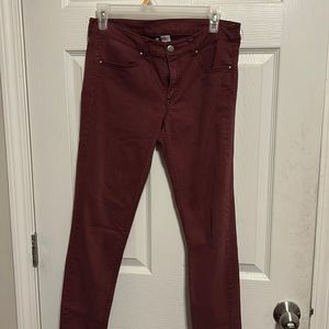 Burgundy skinny jeans